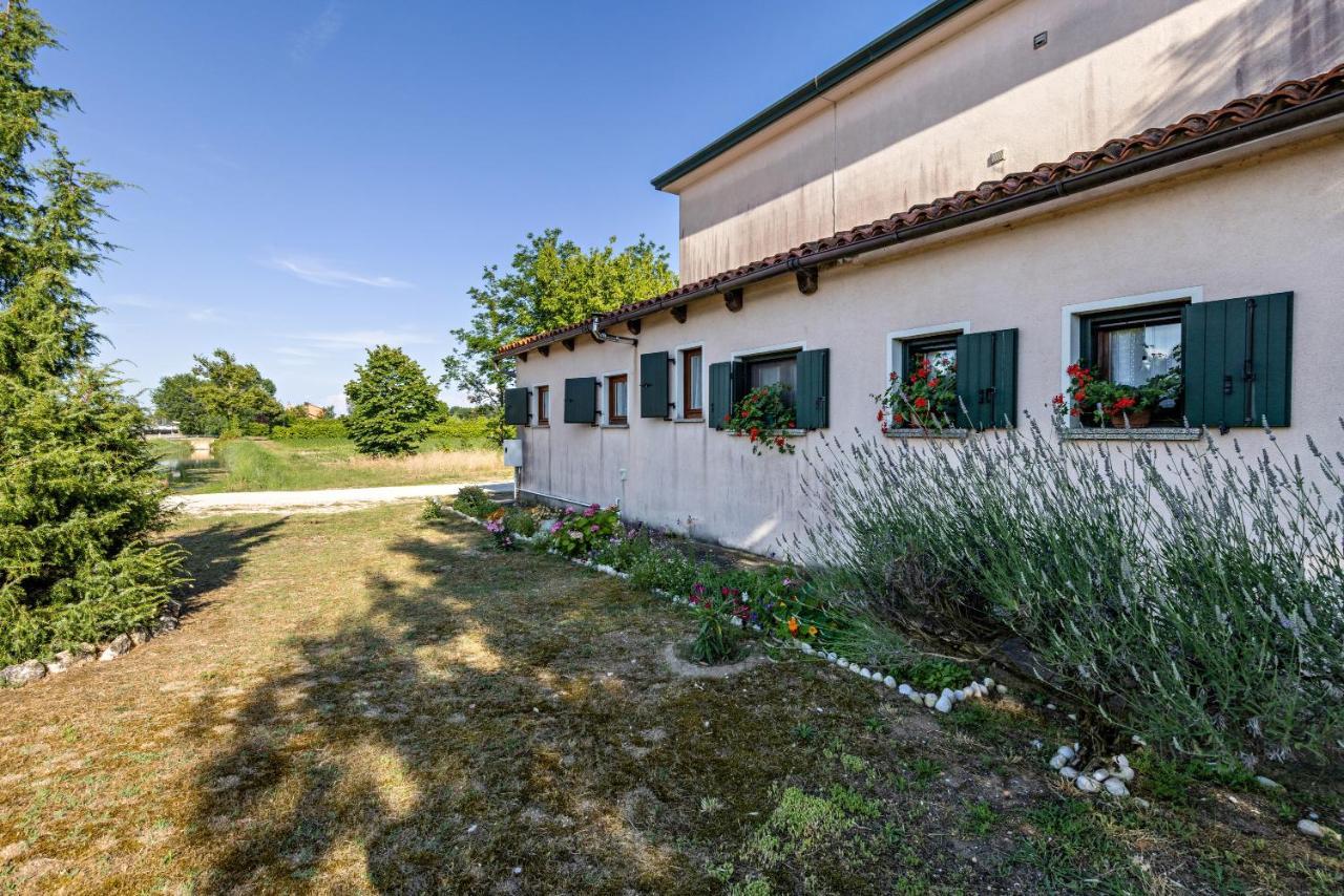 S T Apartment Cavallino-Treporti Luaran gambar